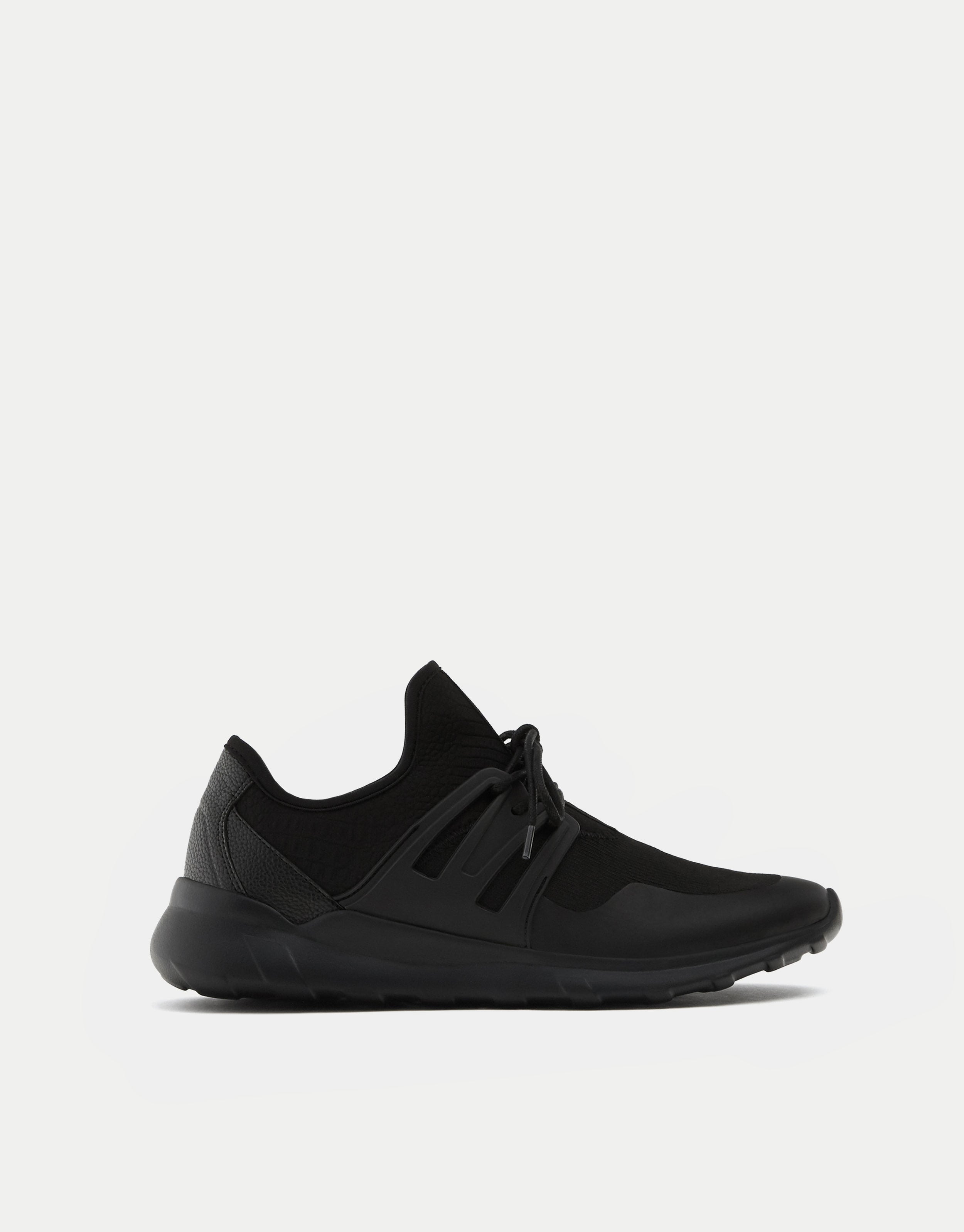 Sock sneakers with side pieces